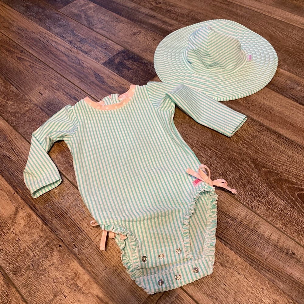 Ruffle Butts Mint Striped Romper and Hat Set 12-18m